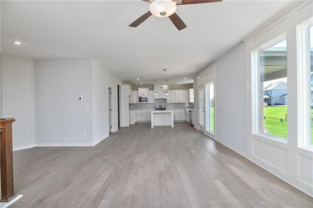 2695 W Park Street, Olathe, KS 66061