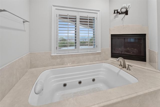 501 ADAMS BARN ROAD, Auburndale, FL 33823