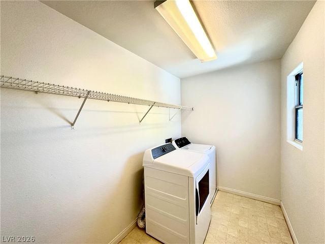 11588 Vesuvio Court, Las Vegas, NV 89183