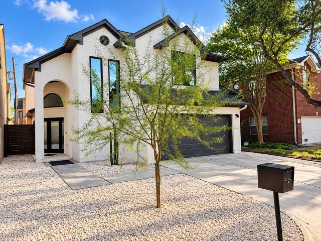 9822 Oak Point Drive, Houston, TX 77055