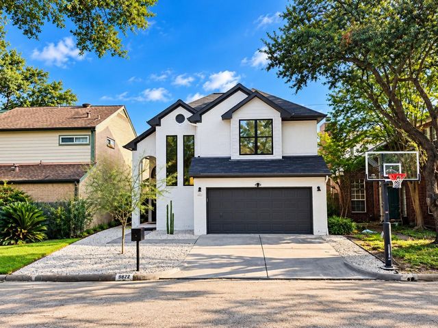 9822 Oak Point Drive, Houston, TX 77055