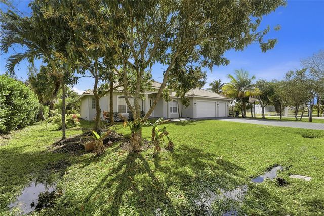 11760 NW 23rd Street, Plantation, FL 33323