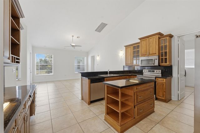 11760 NW 23rd Street, Plantation, FL 33323