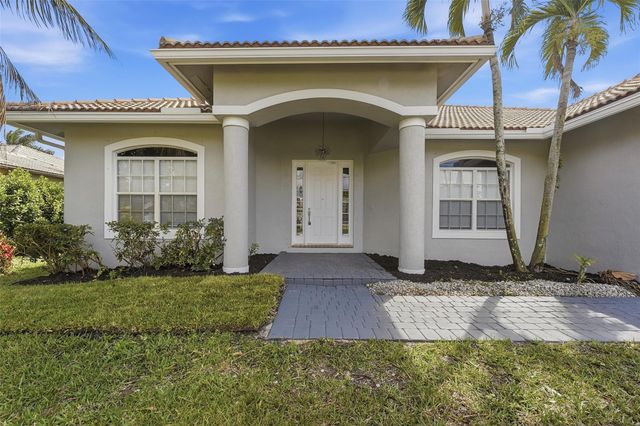 11760 NW 23rd Street, Plantation, FL 33323