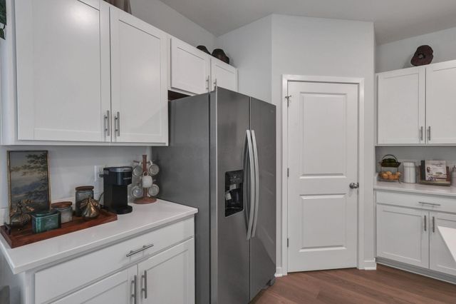 573 Penwell Drive, Delaware, OH 43015