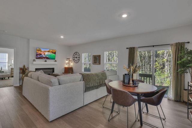 573 Penwell Drive, Delaware, OH 43015