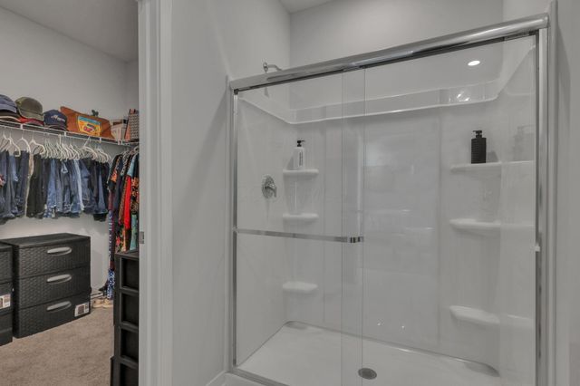 573 Penwell Drive, Delaware, OH 43015