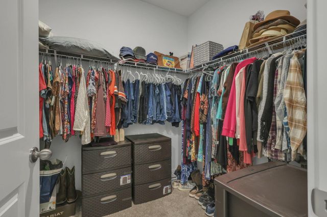 573 Penwell Drive, Delaware, OH 43015