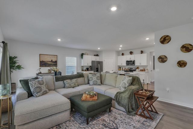 573 Penwell Drive, Delaware, OH 43015