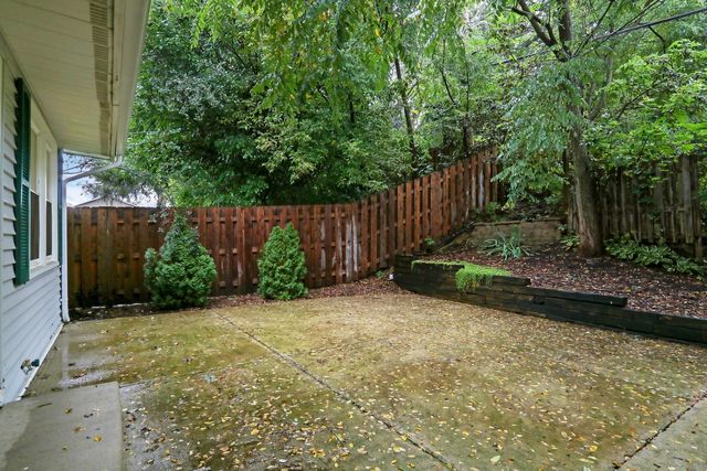 35063 N Sheridan Drive, Ingleside, IL 60041