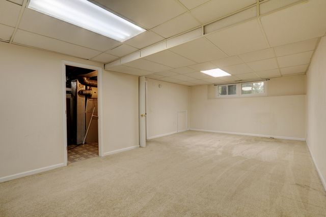 35063 N Sheridan Drive, Ingleside, IL 60041
