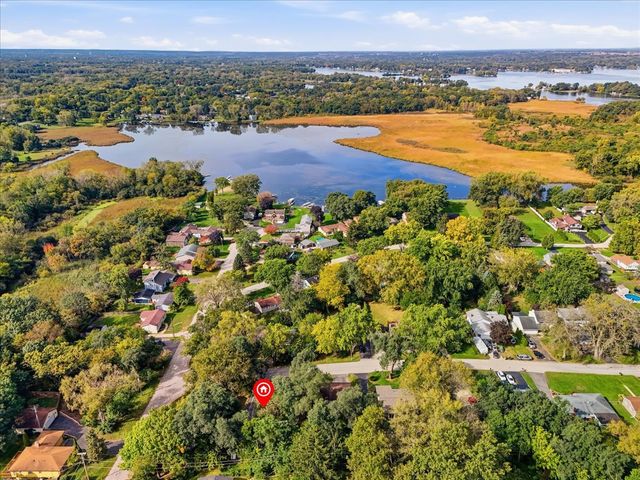 35063 N Sheridan Drive, Ingleside, IL 60041