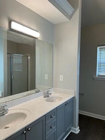 4232 Sandstone Dr, Antioch, TN 37013