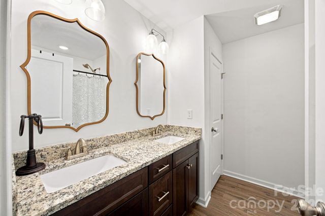 1879 Jetton Drive, Vale, NC 28168