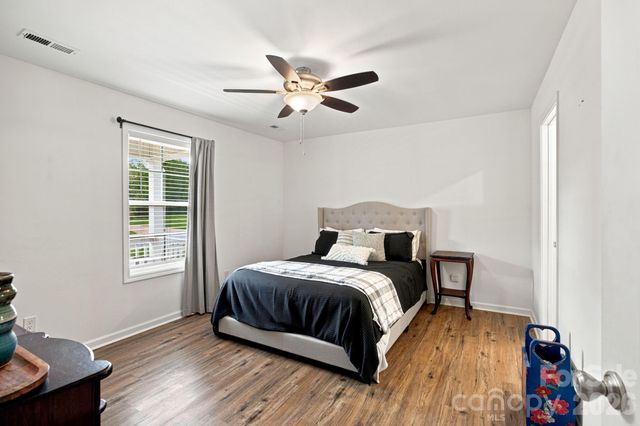 1879 Jetton Drive, Vale, NC 28168