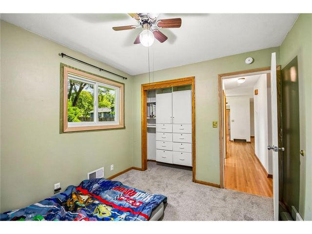 15606 Minnetonka Boulevard, Minnetonka, MN 55345