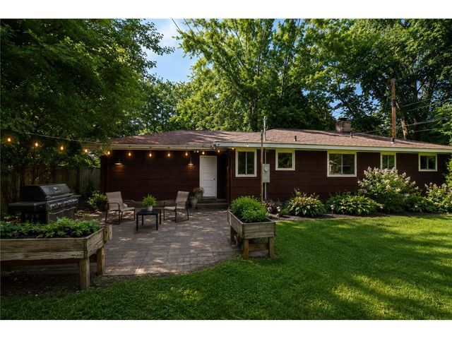15606 Minnetonka Boulevard, Minnetonka, MN 55345