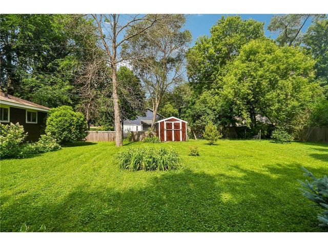 15606 Minnetonka Boulevard, Minnetonka, MN 55345