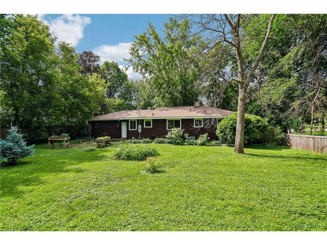 15606 Minnetonka Boulevard, Minnetonka, MN 55345