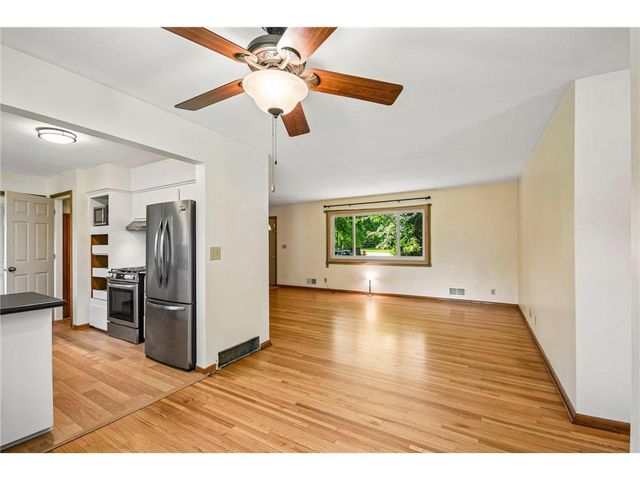 15606 Minnetonka Boulevard, Minnetonka, MN 55345