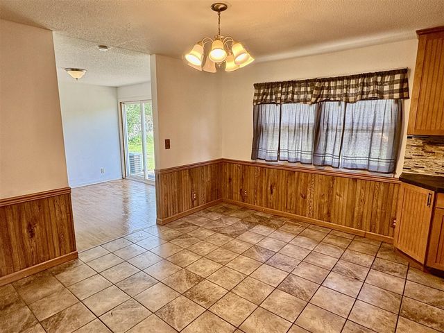 9065 Nature Way, Kalamazoo, MI 49009