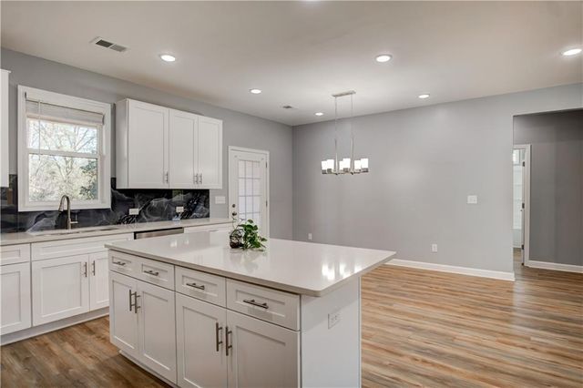 567 M.L.K Jr dr, Jefferson, GA 30549