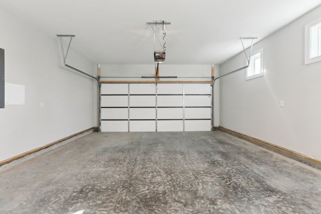 107 E 9th St Apt C-5, Columbia, TN 38401
