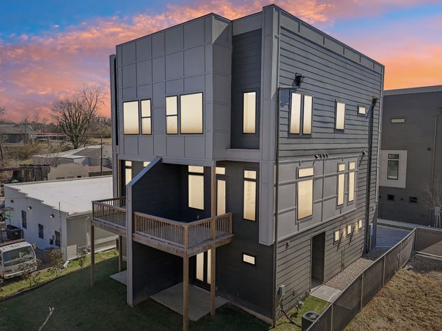 107 E 9th St Apt C-5, Columbia, TN 38401