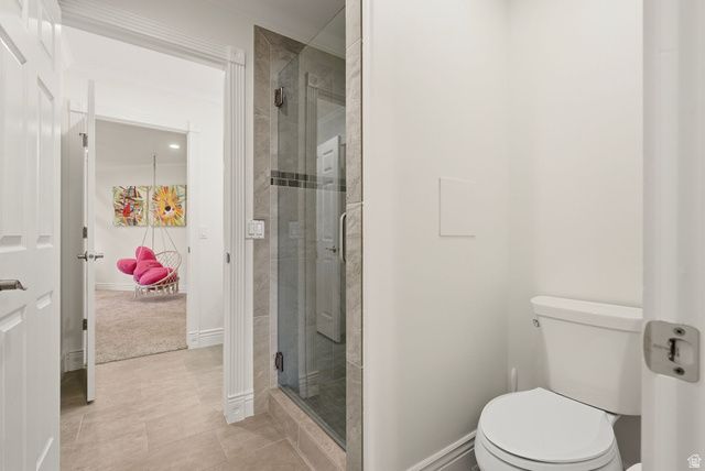 35 E LONE HOLLOW DR, Sandy, UT 84092