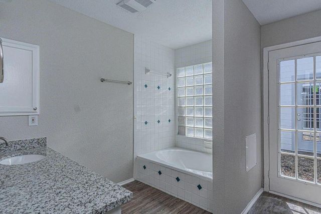 5612 Countryaire Street, League City, TX 77573