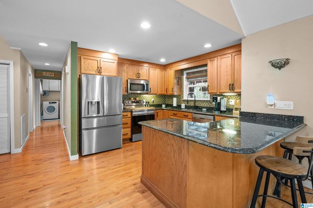 100 S LAKE SHORE DRIVE, Talladega, AL 35160