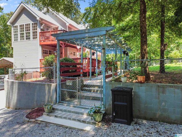 100 S LAKE SHORE DRIVE, Talladega, AL 35160