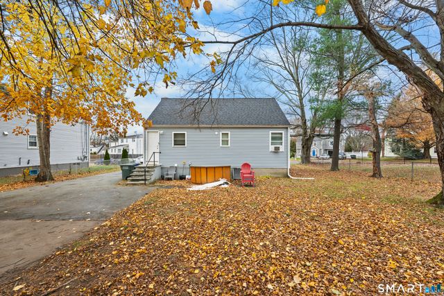 5 Cloverhill Avenue, Bridgeport, CT 06606