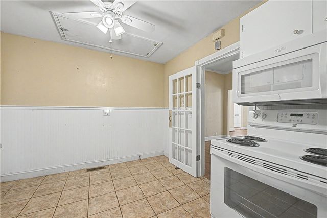 1114 S 4th Street, Rogers, AR 72756