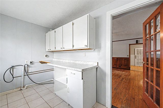 1114 S 4th Street, Rogers, AR 72756
