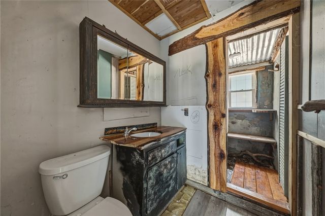 3408 Ogden, Lucerne, CA 95458