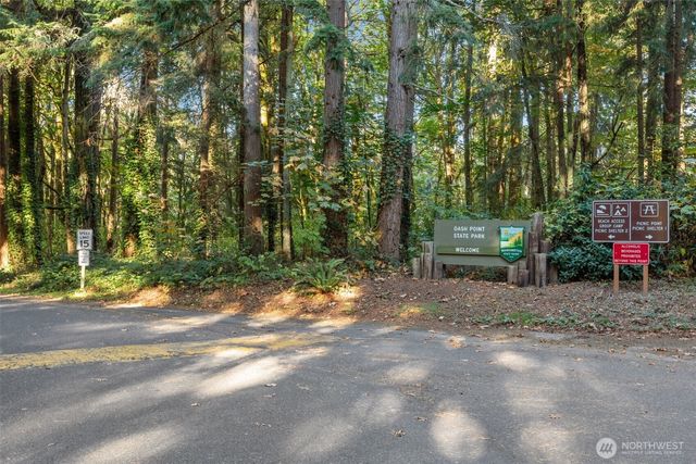 30211 10th Avenue S, Federal Way, WA 98003