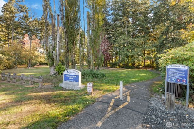 30211 10th Avenue S, Federal Way, WA 98003