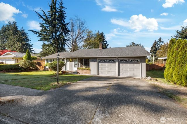 30211 10th Avenue S, Federal Way, WA 98003