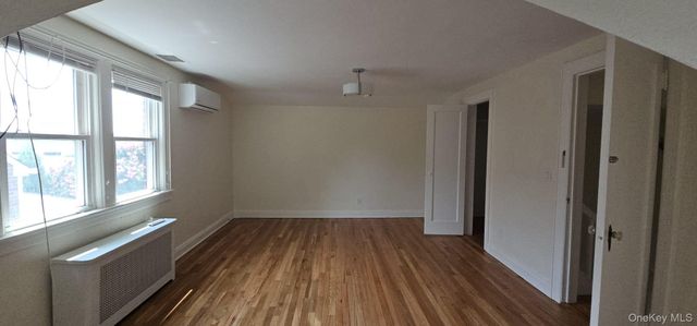 19 Poppy Avenue, Franklin Square, NY 11010