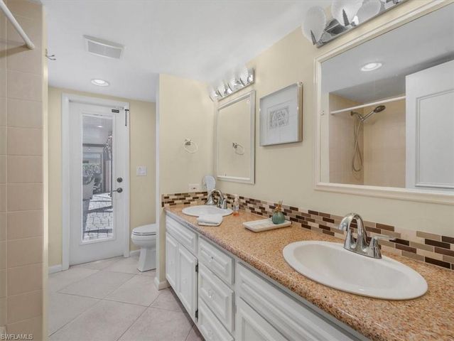 1704 Palaco Grande PKWY, Cape Coral, FL 33904