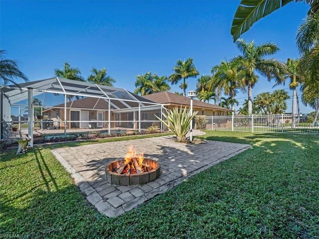 1704 Palaco Grande PKWY, Cape Coral, FL 33904