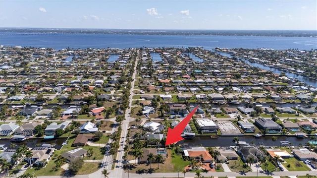 1704 Palaco Grande PKWY, Cape Coral, FL 33904