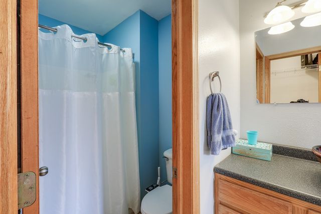 1023 Union Drive, Newton, IA 50208