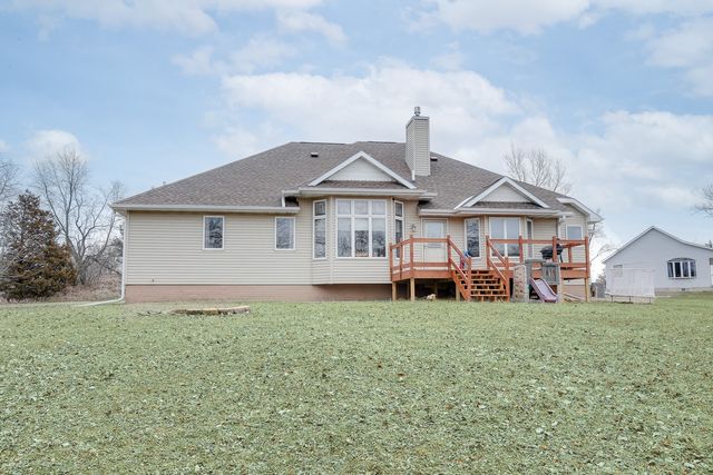 1023 Union Drive, Newton, IA 50208
