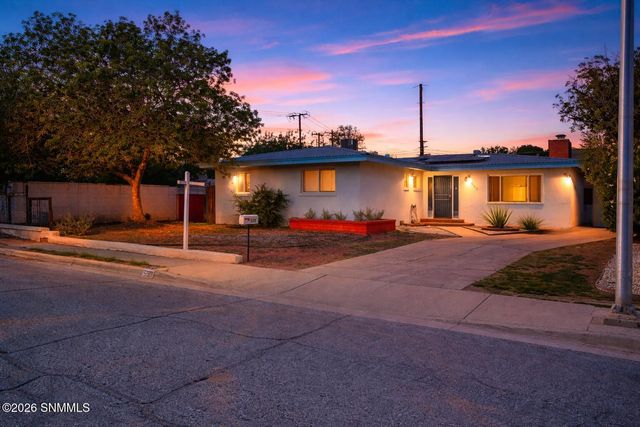 530 Linda Vista Road, Las Cruces, NM 88005