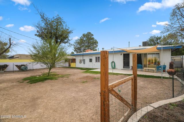 530 Linda Vista Road, Las Cruces, NM 88005