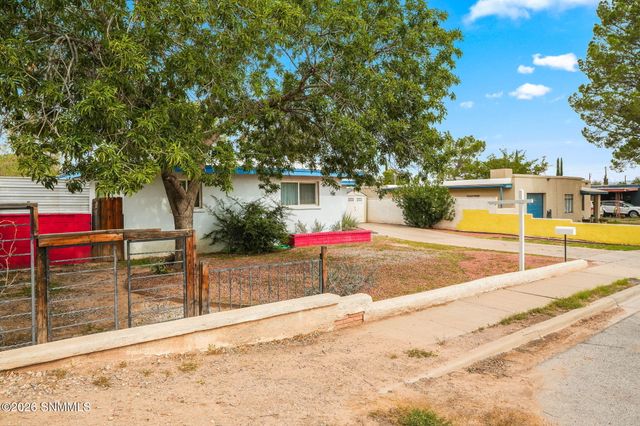 530 Linda Vista Road, Las Cruces, NM 88005