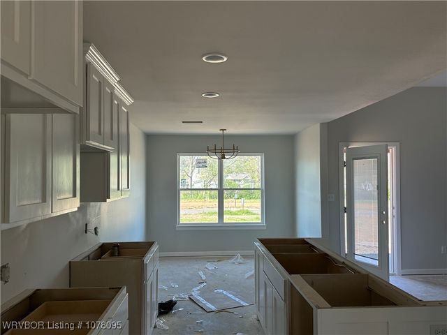 1100 Hunter Drive, Barling, AR 72923