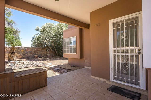 624 Cielo Bonito Court, Las Cruces, NM 88005